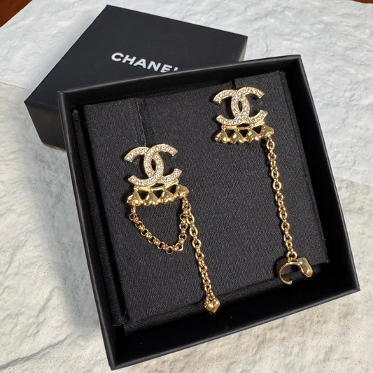 99% New - Chanel 23P earrings AB style
