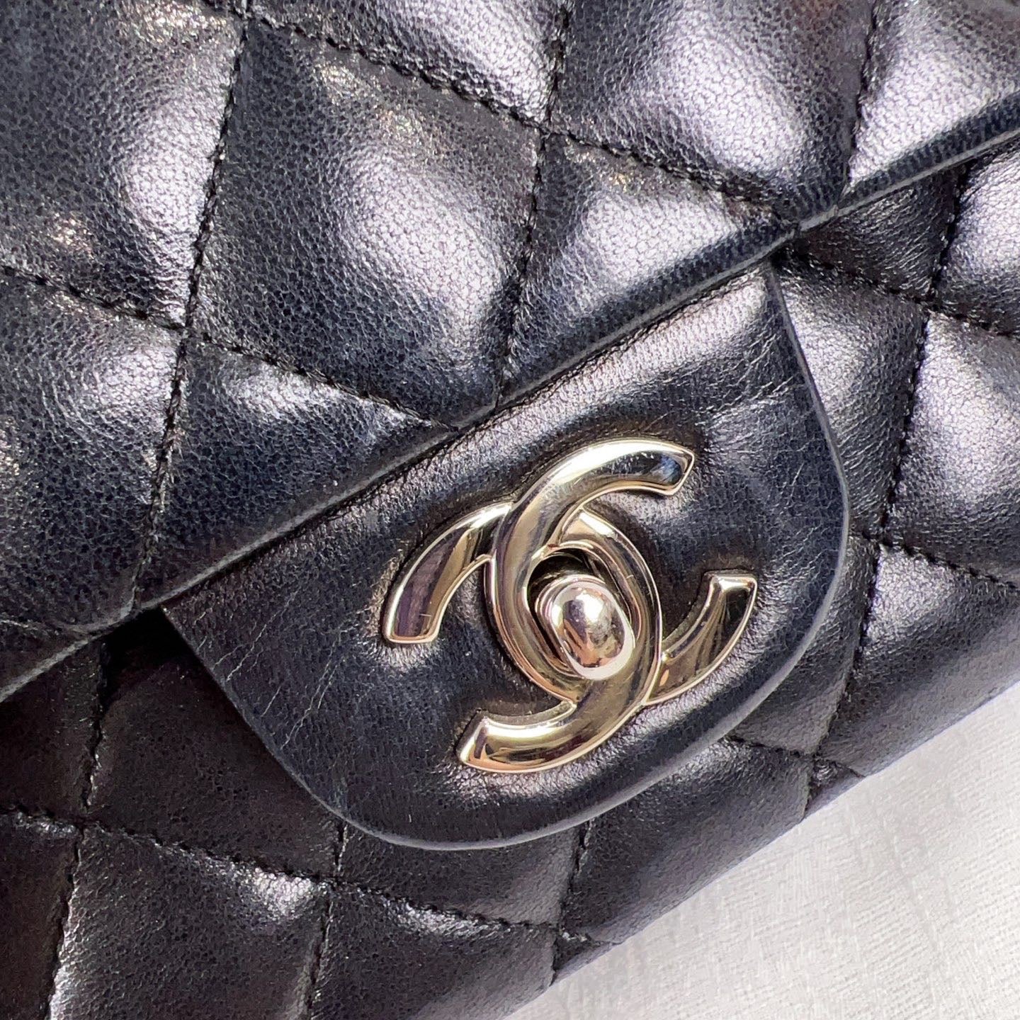 98% NEW - CHANEL Classic Flap Black Lambskin with Silver Hardware Medium Size 25 x 7 x 16 cm
