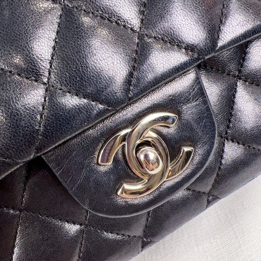 98% NEW - CHANEL Classic Flap Black Lambskin with Silver Hardware Medium Size 25 x 7 x 16 cm