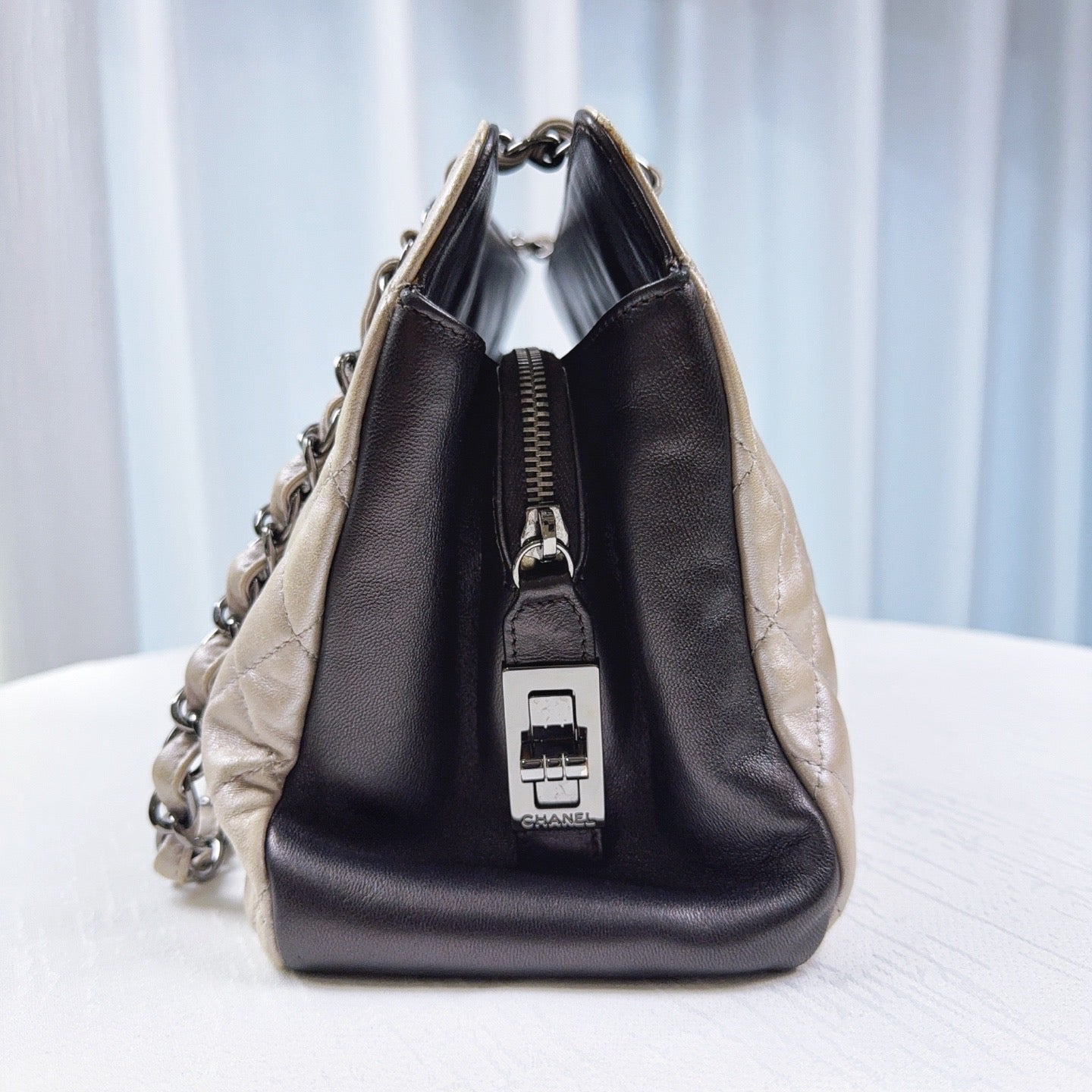 97% NEW - CHANEL GST Medium Black & White Caviar Leather Tote with Silver Hardware 32 x 10 x 20 cm