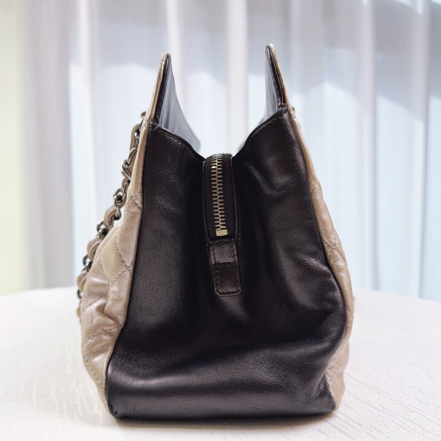 97% NEW - CHANEL GST Medium Black & White Caviar Leather Tote with Silver Hardware 32 x 10 x 20 cm