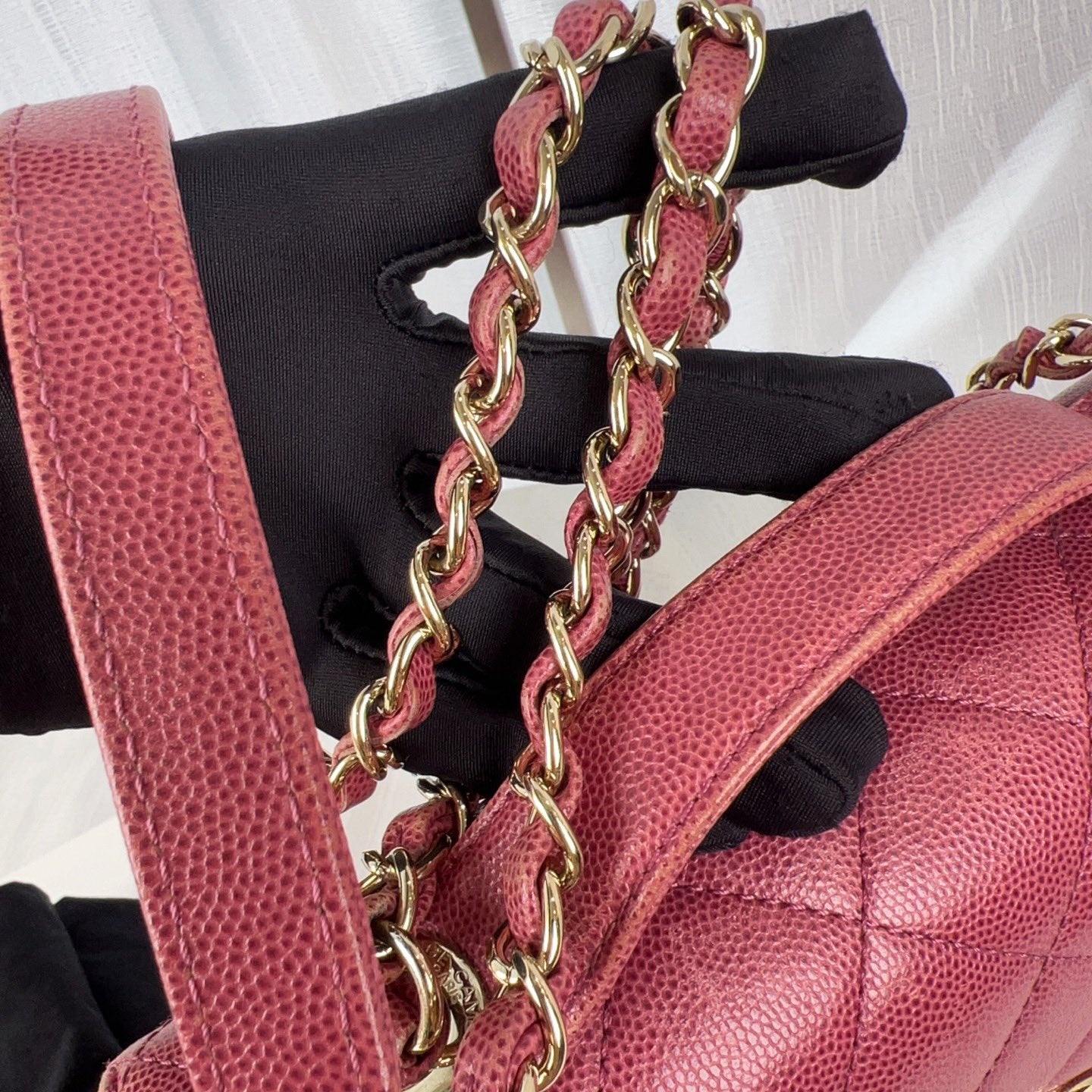 85% NEW - CHANEL Affinity Postman Bag in Rose Beige Caviar Leather with Gold Hardware 22×9×17cm