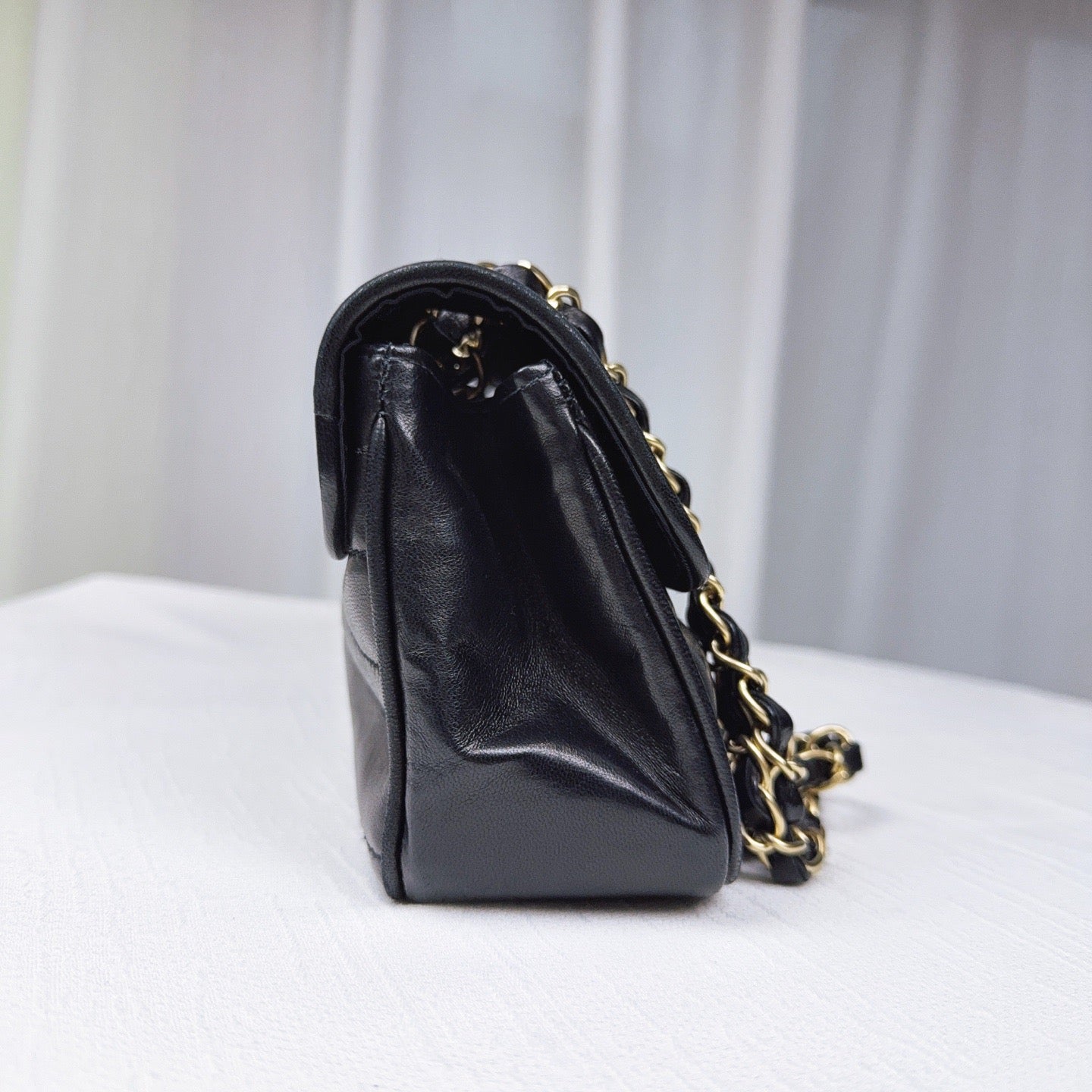 90% NEW - CHANEL V-Stitch Baguette CF Black Lambskin with Gold Hardware Medium Size 27 x 7 x 12 cm