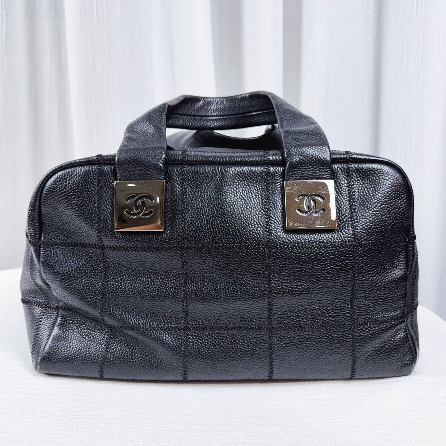 98% NEW - CHANEL Vintage Quilted Caviar Leather Toaster Bag Black with Metal Hardware Medium Size 29x20x17cm